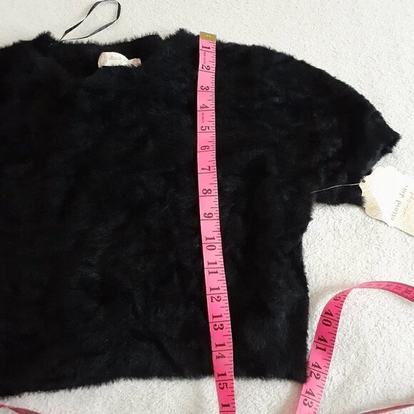 Altar'd State NWT Women's Junior's Size Medium Black Cropped Eyelash Sweater - Picture 11 of 11